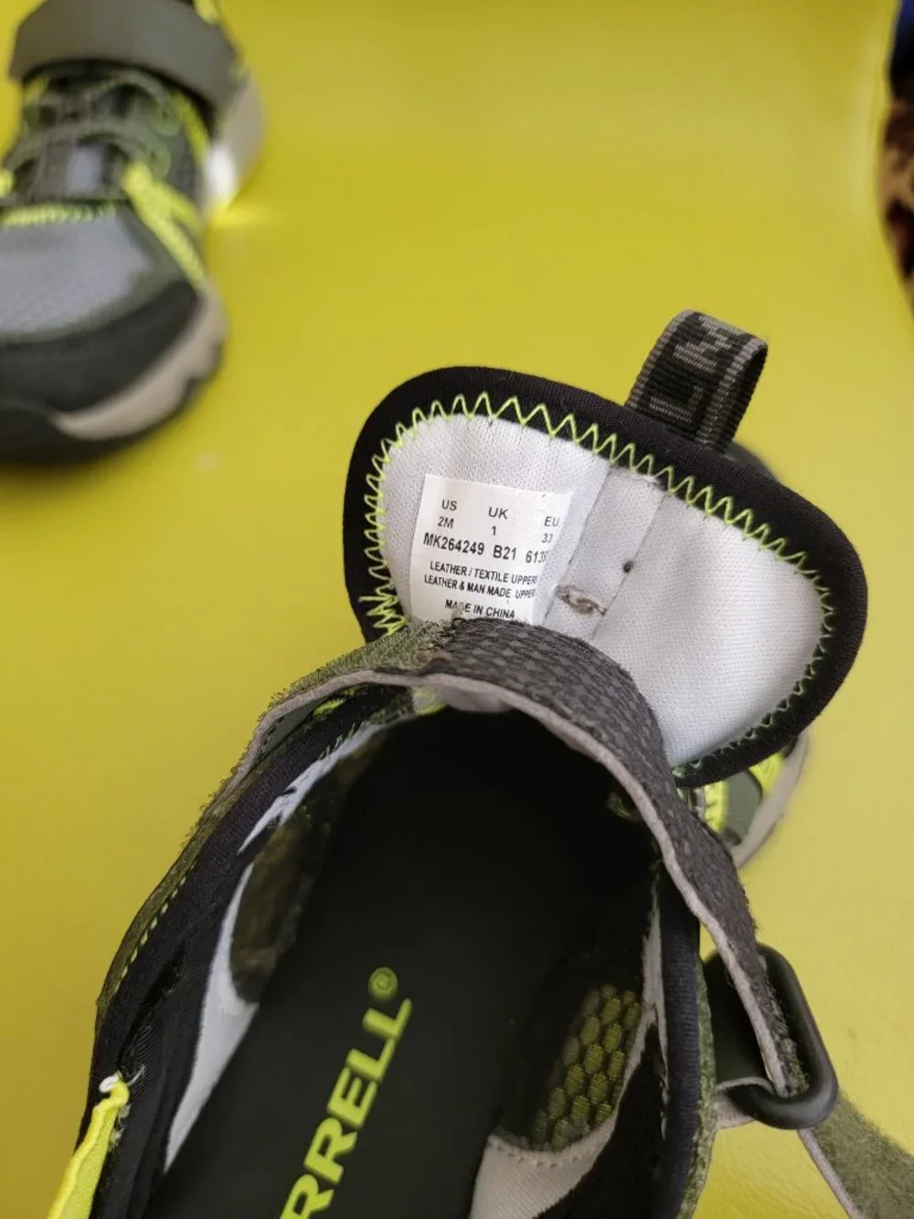 Merrell KIds Hydro Free Roam Water Sneakers- US2